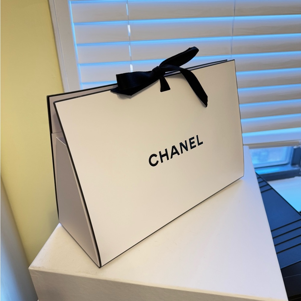 Chanel Medium Gift Boutique Paper Bag